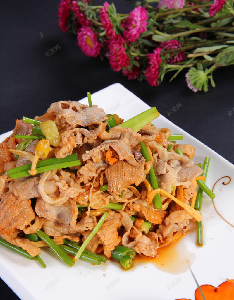 金菇爆肥牛摄影作品jpg设计背景_88icon https://88icon.com 热菜 爆炒 牛肉 美食 肥牛 金针菇