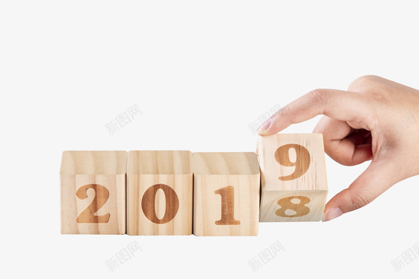 手拿2019积木猪年png免抠素材_88icon https://88icon.com 2019 原木积木 手拿2019积木 新年 猪年 猪年台历