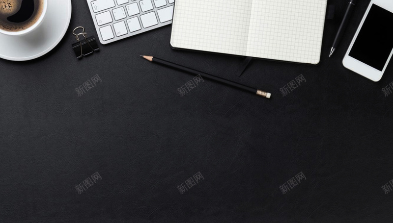黑色办公用品平面广告jpg设计背景_88icon https://88icon.com 办公用品 商务 平面广告 手机 文艺 笔 笔记本 简约 黑色背景