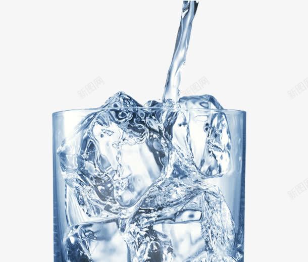 杯子中的冰块片png免抠素材_88icon https://88icon.com 冰水图片 加水 水杯 水杯图片 降温