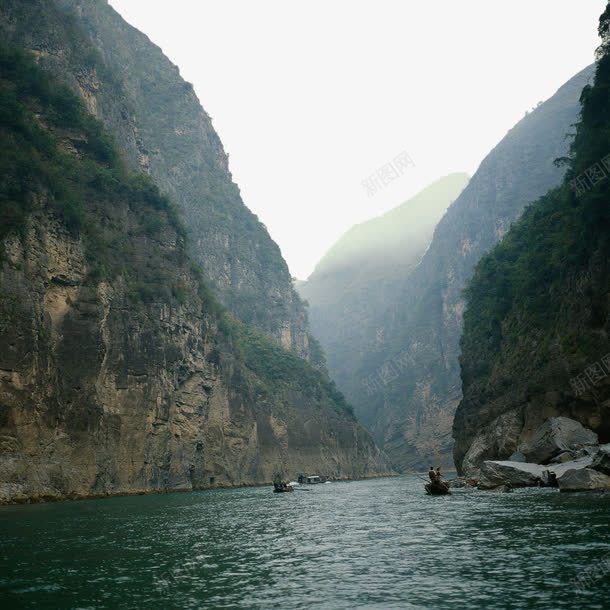 长江三峡png免抠素材_88icon https://88icon.com 三峡 山峰 江水 风景风胜