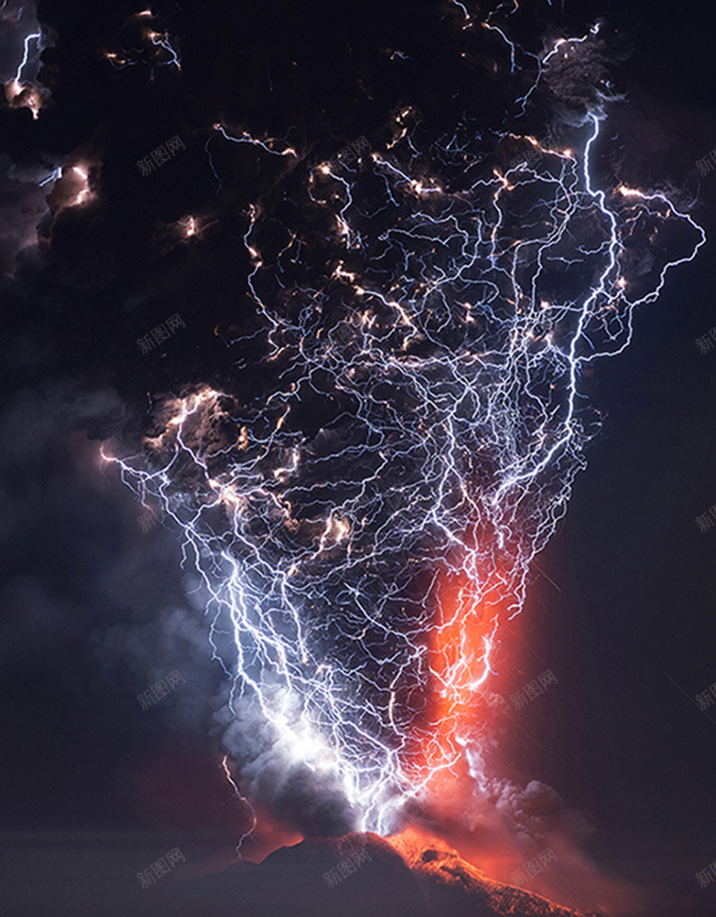 大气火山爆发闪电质感插图jpg设计背景_88icon https://88icon.com 岩浆 火山 特效 科幻 质感 闪电 震撼 黑底