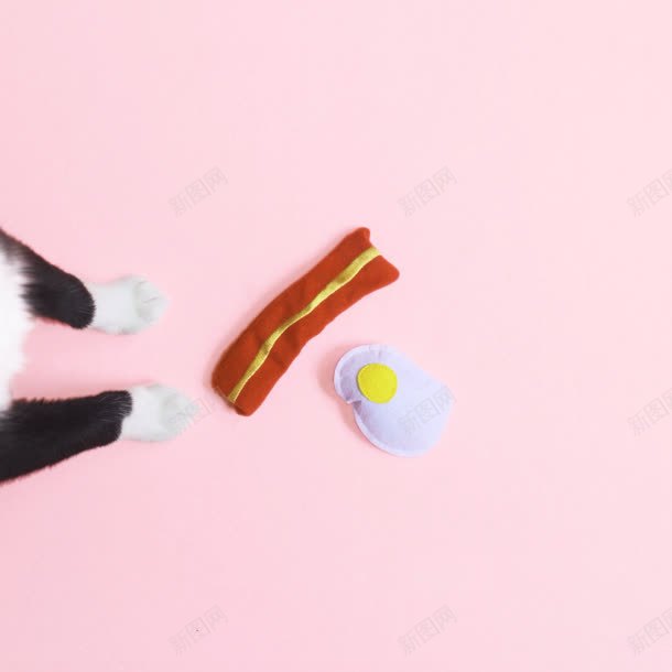 黑猫和布玩具海报背景jpg设计背景_88icon https://88icon.com 海报 玩具 背景