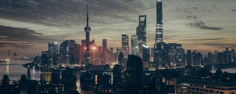 灰色天空城市背景jpg设计背景_88icon https://88icon.com 城市 大气 天空 梦幻 海报banner 灰色