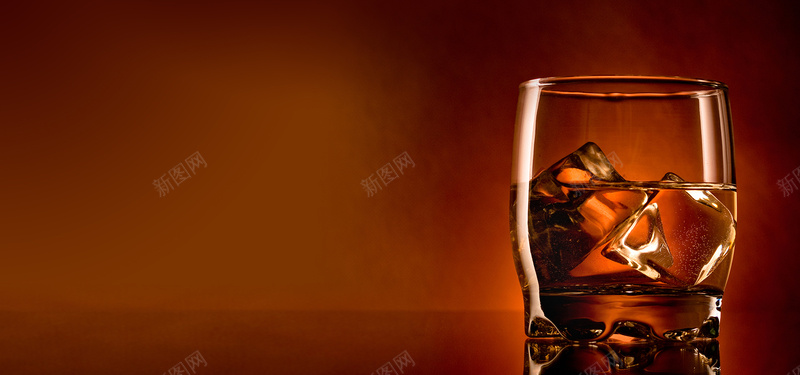 威士忌洋酒背景jpg设计背景_88icon https://88icon.com 其他 威士忌 威士忌洋酒背景 洋酒 海报banner