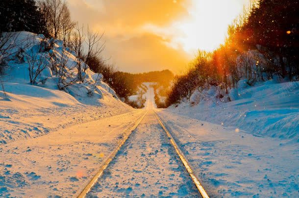 夕阳下初雪后美景jpg设计背景_88icon https://88icon.com 初雪 夕阳 美景