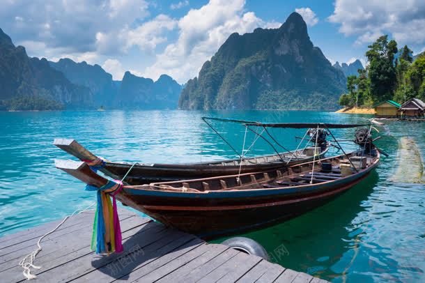 河岸边的渔船海报背景jpg设计背景_88icon https://88icon.com 河岸 海报 渔船 背景