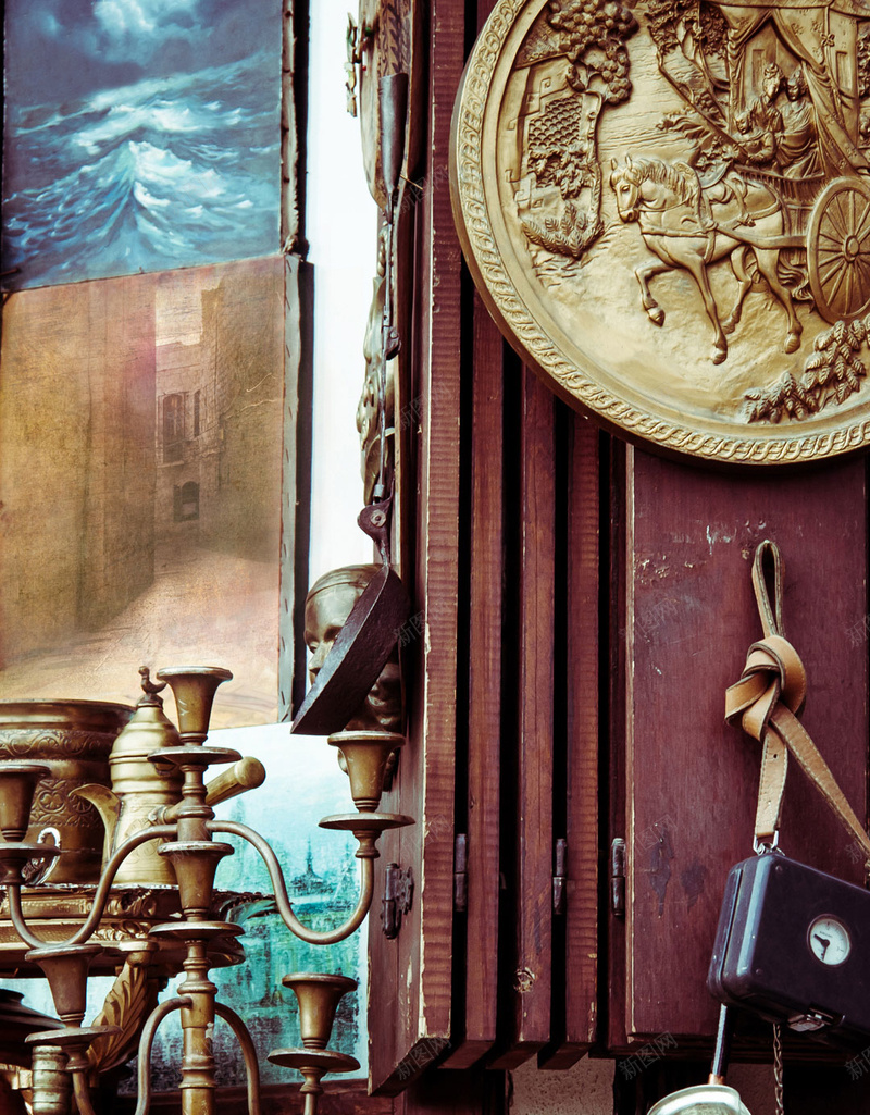 复古大屏手机H5背景jpg设计背景_88icon https://88icon.com 复古 烛台 柜子 棕色 牌子 H5 h5 摄影 风景