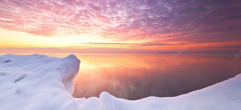 风景天空红云海面雪背景jpg设计背景_88icon https://88icon.com 风景 天空 红云 海面 雪 海报banner 摄影