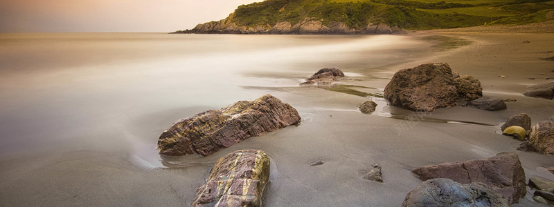 唯美海滩摄影背景jpg设计背景_88icon https://88icon.com 唯美 摄影 海岛 海岛小船 海报banner 海滩 石头 风景