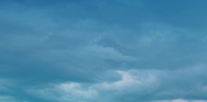 夜空月牙型月亮H5背景素材jpg设计背景_88icon https://88icon.com 云层 夜空 宣传 星空 月亮 月牙型 梦幻 H5背景素材