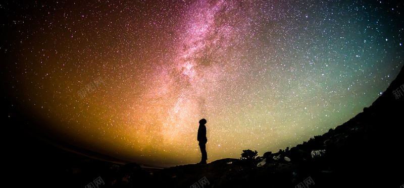 仰望星空的人jpg设计背景_88icon https://88icon.com 星空 仰望 浪漫 海报banner 星云 星海 星际 梦幻