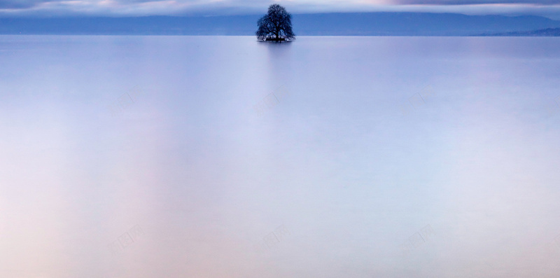 彩色天空H5背景jpg设计背景_88icon https://88icon.com 湖水 天空 云彩 彩色 大气 H5背景 H5 h5