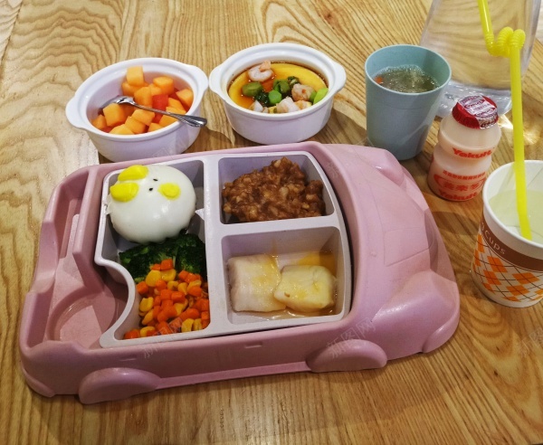儿童餐jpg_88icon https://88icon.com 儿童餐 小车车