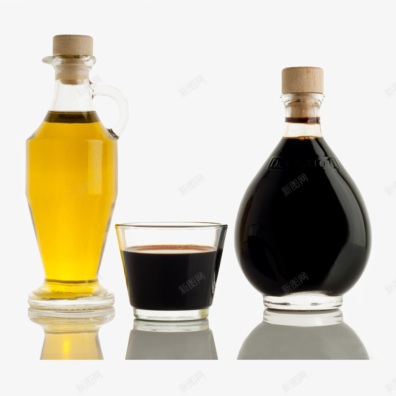玻璃瓶png免抠素材_88icon https://88icon.com 杯子 液体 玻璃瓶 酒 黑色