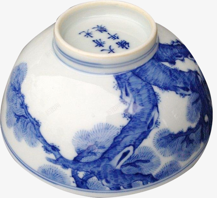 倒扣水墨青花瓷碗png免抠素材_88icon https://88icon.com 中国风 国画 松树 水墨 水墨青花 清朝 瓷碗 碗底 青花