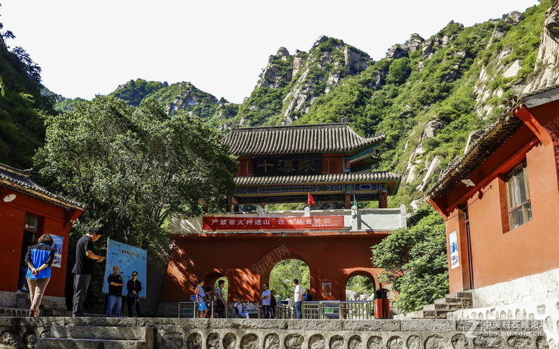 河南开封包公祠png免抠素材_88icon https://88icon.com 名胜古迹 图库 地方景点 实物图 建筑 摄影 摄影图 旅游摄影 河南 清晰 高清图片