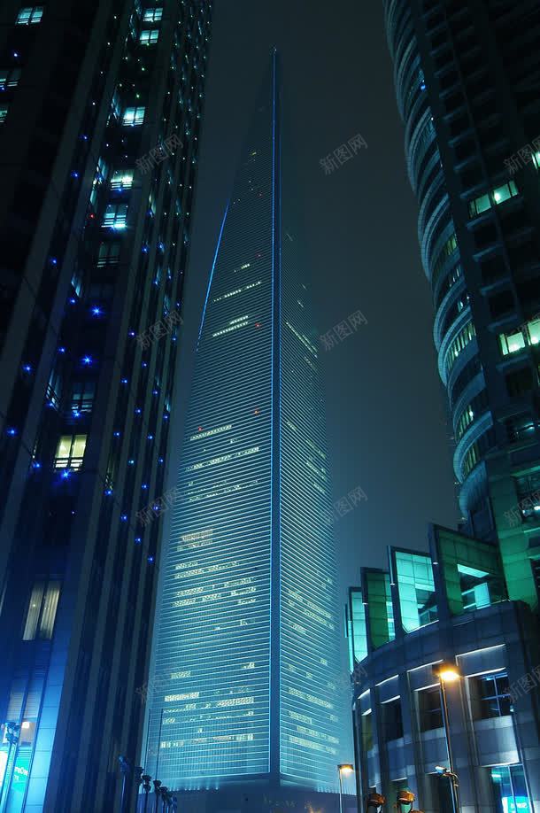 夜晚摩天大楼海报背景jpg设计背景_88icon https://88icon.com 夜晚 摩天大楼 海报 背景