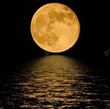 海面上的月亮背景