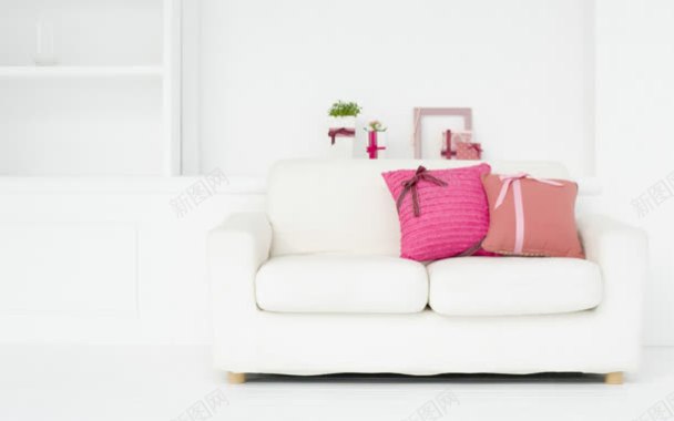 可爱粉色系靠枕沙发背景
