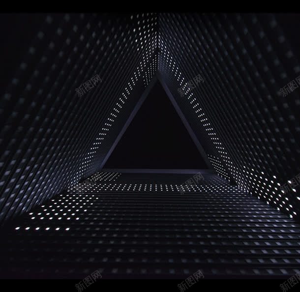 三角创意灯光形状jpg设计背景_88icon https://88icon.com 三角 创意 形状 灯光