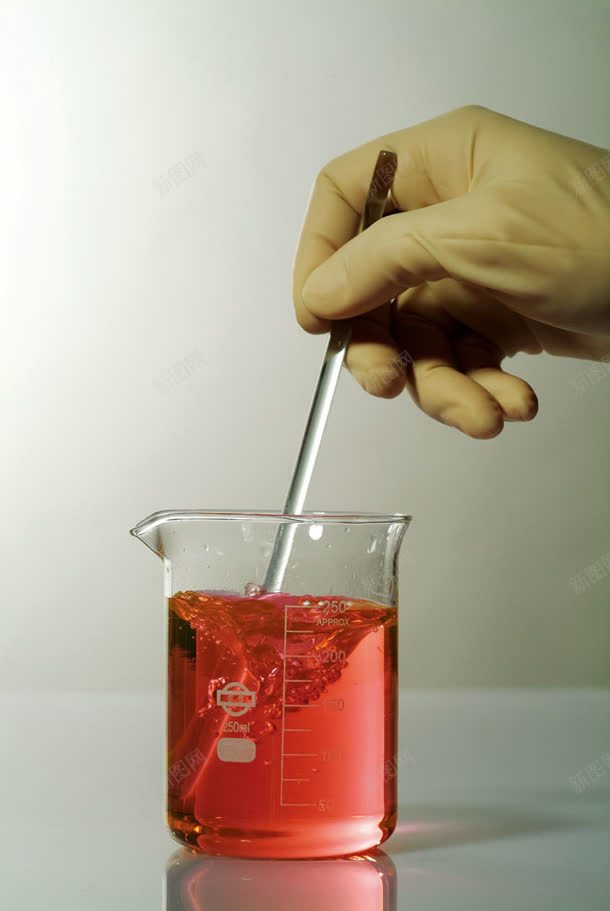 化学实验红色液体烧杯jpg设计背景_88icon https://88icon.com 化学 实验 液体 烧杯 红色