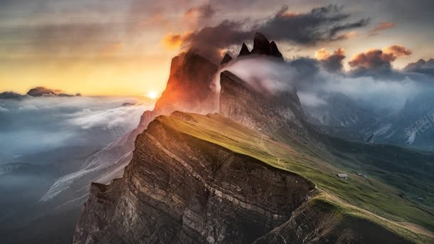 山峰火山爆发山顶jpg设计背景_88icon https://88icon.com 山峰 山顶 崇山峻岭 火山 爆发