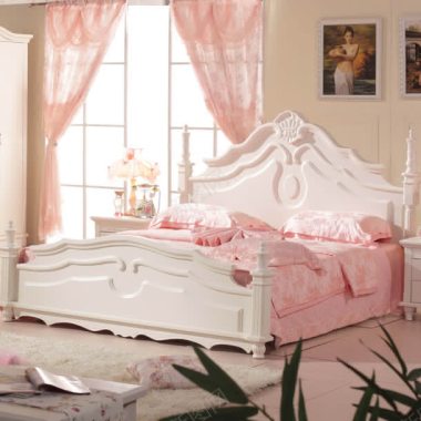 甜美粉色床上用品家居图背景