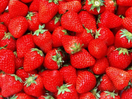 鲜美多汁的草莓水果背景