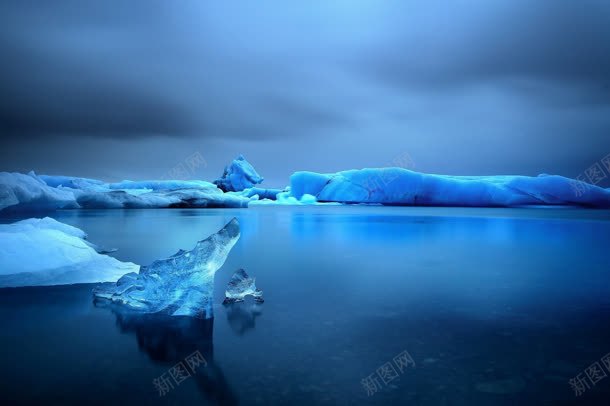 蓝色冰面壁纸jpg设计背景_88icon https://88icon.com 冰面 壁纸 背景 蓝色
