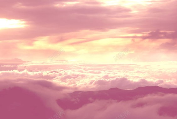 粉色厚层云海天空阳光背景
