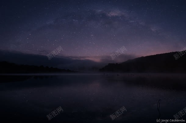 黑夜景色壁纸jpg设计背景_88icon https://88icon.com 壁纸 景色 黑夜