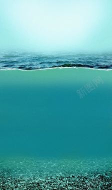 绿色波光粼粼水面水中海报背景背景