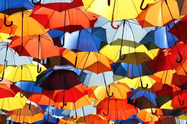 彩色漂浮的雨伞海报背景jpg设计背景_88icon https://88icon.com 彩色 海报 漂浮 背景 雨伞