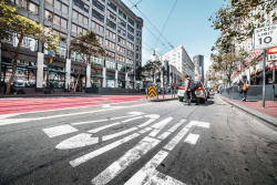 国外路面背景城市道路道路背景路面的字高清图片