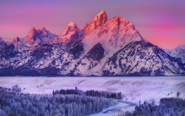 粉色天空雪山草地jpg设计背景_88icon https://88icon.com 天空 粉色 草地 雪山