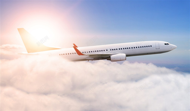 飞翔在天空的客机图psd_88icon https://88icon.com 交通工具 天空中的飞机 客机 摄影 现代科技 班机 航空飞机 蓝天白云 起飞 风景 飞机 飞机场