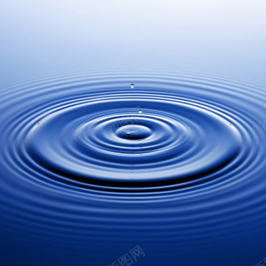 蓝色水滴波纹背景摄影图片