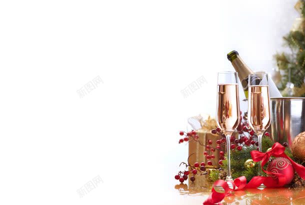 松枝与香槟jpg设计背景_88icon https://88icon.com 图片素材 圣诞球 松枝 松枝与香槟图片 松枝与香槟图片素材下载 玻璃杯 背景花边 边框相框 香槟