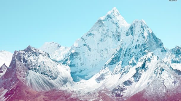 雪白色的山峰摄影图摄影图片