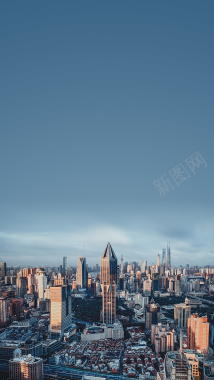 蓝色城市建筑摄影俯瞰繁华背景摄影图片