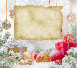 雪地圣诞球雪地上的礼品盒高清图片