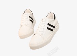 白线条黑色条纹小白鞋高清图片