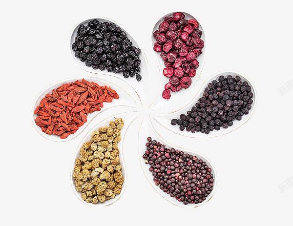 六个花瓣盘子上的材料png免抠素材_88icon https://88icon.com 干料 杨梅 枸杞 物料 蓝莓 话梅