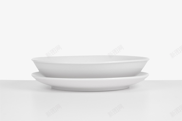 白色几何瓷器盘子png免抠素材_88icon https://88icon.com 一叠盘子 几何 堆叠 瓷器 白色 盘子 碗碟 餐具 餐盘