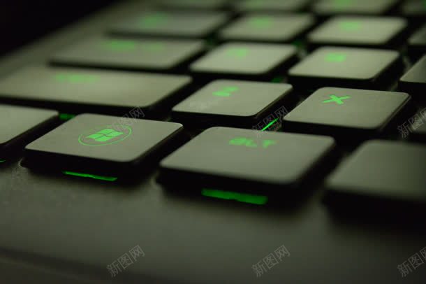 绿色字母键盘壁纸jpg设计背景_88icon https://88icon.com 壁纸 字母 绿色 键盘