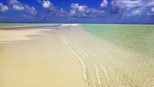 一望无际的海滩海报背景背景