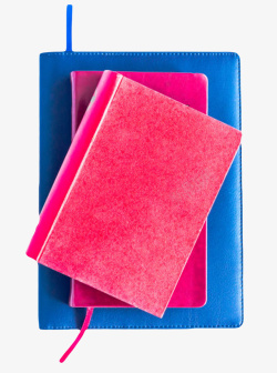 红蓝色带白点堆起来的书实物素材