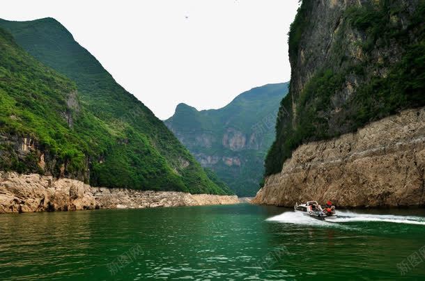 重庆长江三峡一png免抠素材_88icon https://88icon.com 名胜古迹 旅游风景 著名建筑