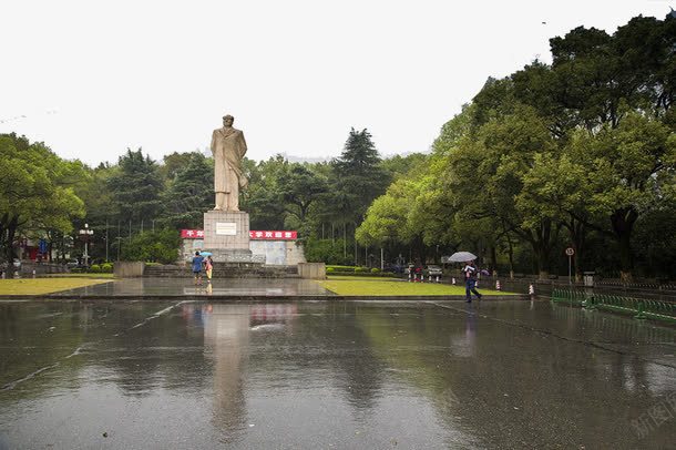 岳麓山前门png免抠素材_88icon https://88icon.com 岳麓山 旅游 景点 湖南 美景 长沙 风景